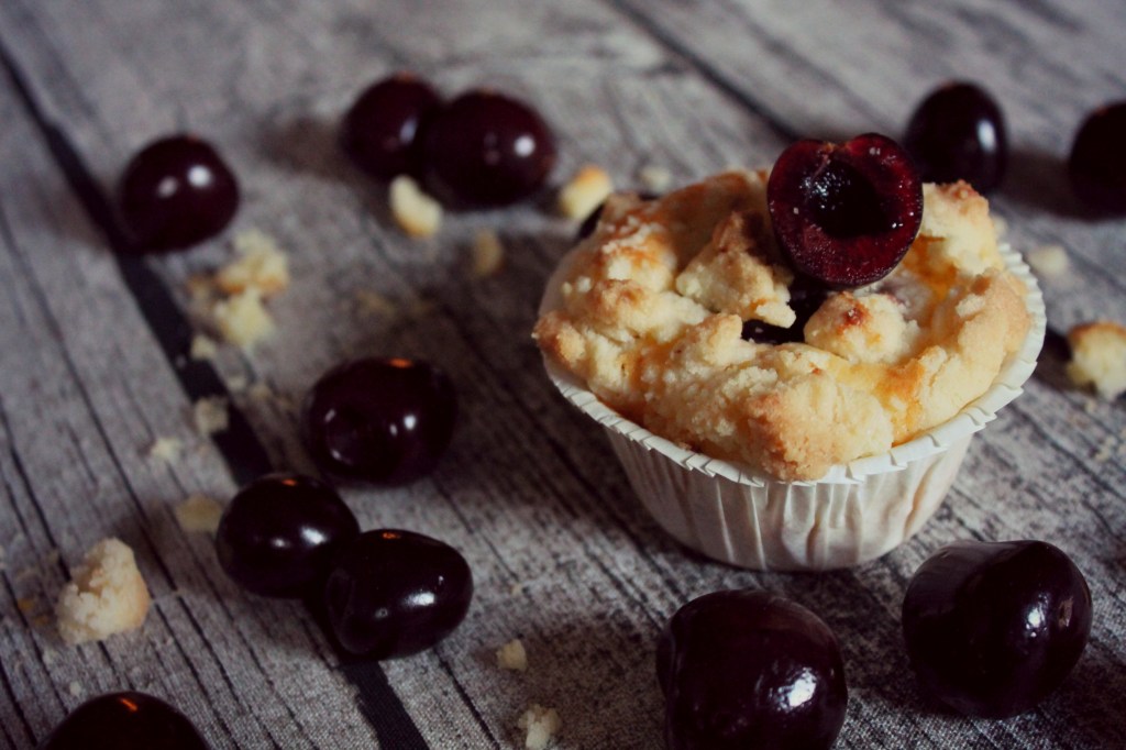 Streusel – Kirsch –&nbsp;Muffins