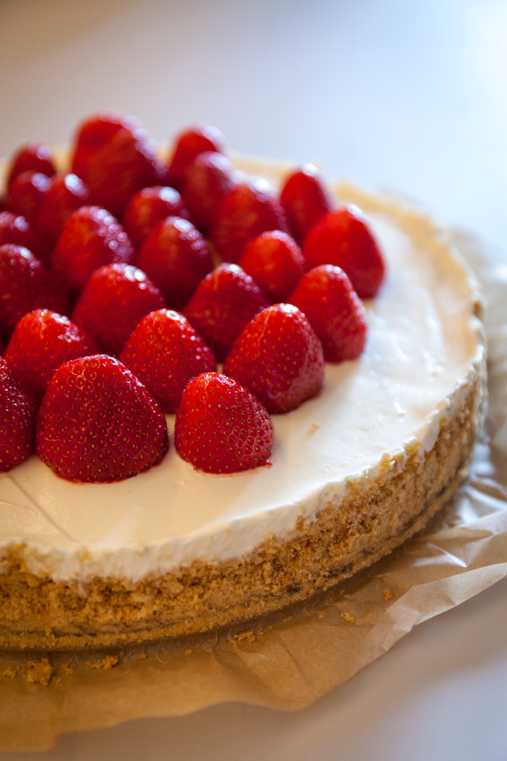 Frischer Erdbeerkuchen